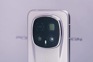 ��ҫMagic8 RSR����