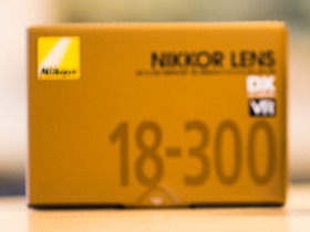 售价不菲 尼康最新款18-300VR头欧美上市