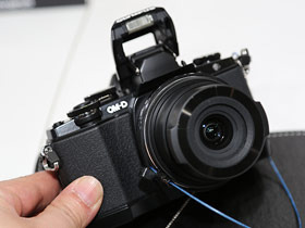 CP+2014：小巧玲珑 奥林巴斯E-M10试玩