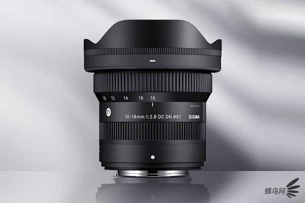 恒定F2.8超广变焦 适马10-18mm F2.8 DC DN | C售4179元
