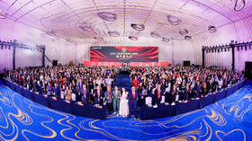 廿年辉煌历程 5系传奇不止 2025佳能影像嘉年华之佳能EOS 5系数码相机20周年创作者大会在沪举办