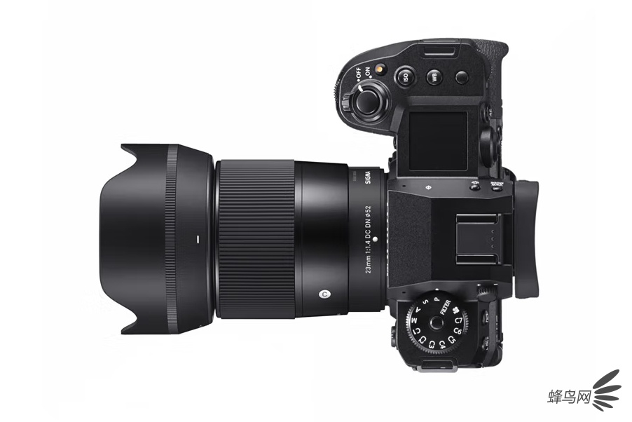 C画幅扫街挂机人文头 适马23mm F1.4 DC DN | C售3140元