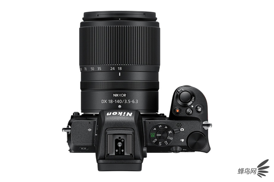 旅游变焦头 尼克尔 Z DX 18-140mm f/3.5-6.3 VR售3999元