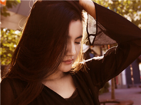 ڿƼľϲ 35 f/1.4ͷ