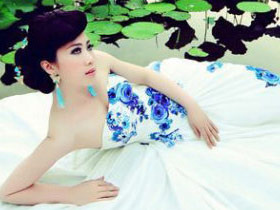 10��Ѫ��ʷ ܽ�ؽ��������ո���ΰ���