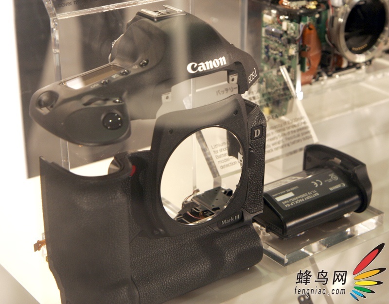 EOS-1D Mark IIIȫ