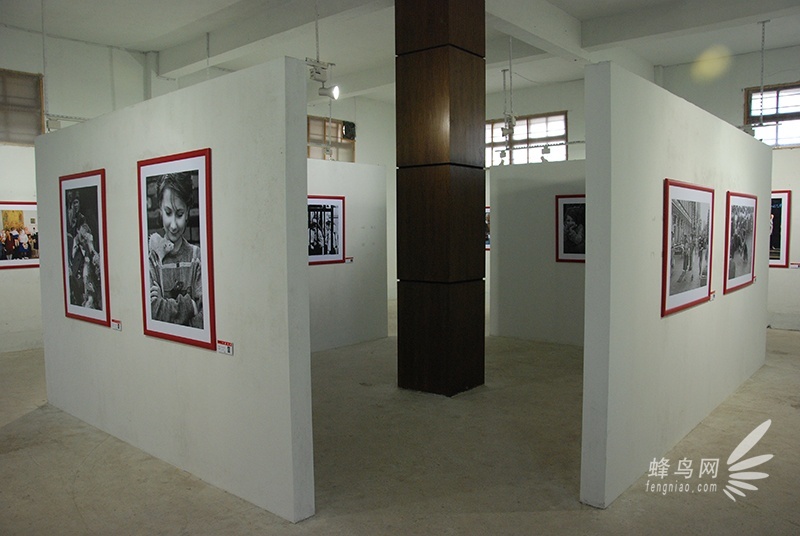 2012连州国际摄影年展现场之果品仓展区