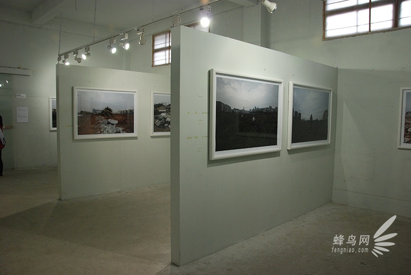 2012连州国际摄影年展现场之果品仓展区