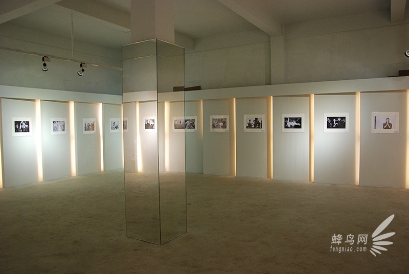 2012连州国际摄影年展现场之果品仓展区