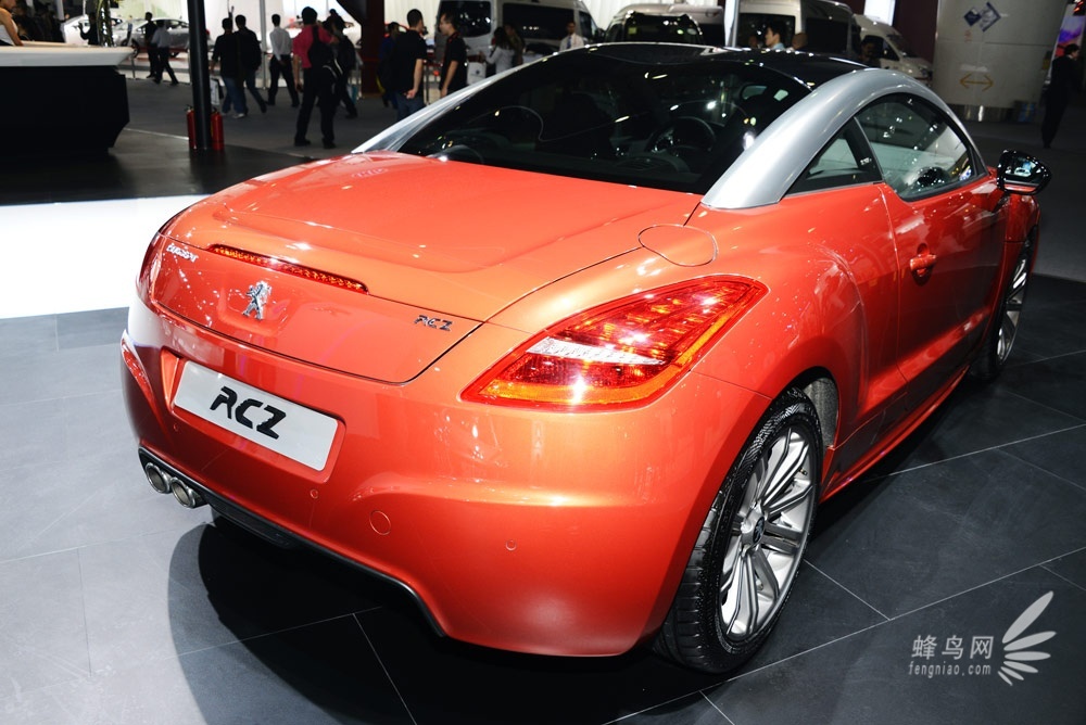 2012ݳչ ־RCZ̨ǰչʾ