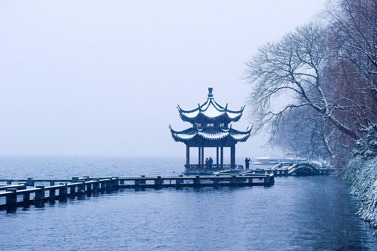 瑞雪降南国 2013杭州西湖雪景欣赏