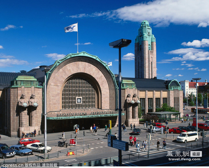 这里没有春运 寻访世界十大最美火车站