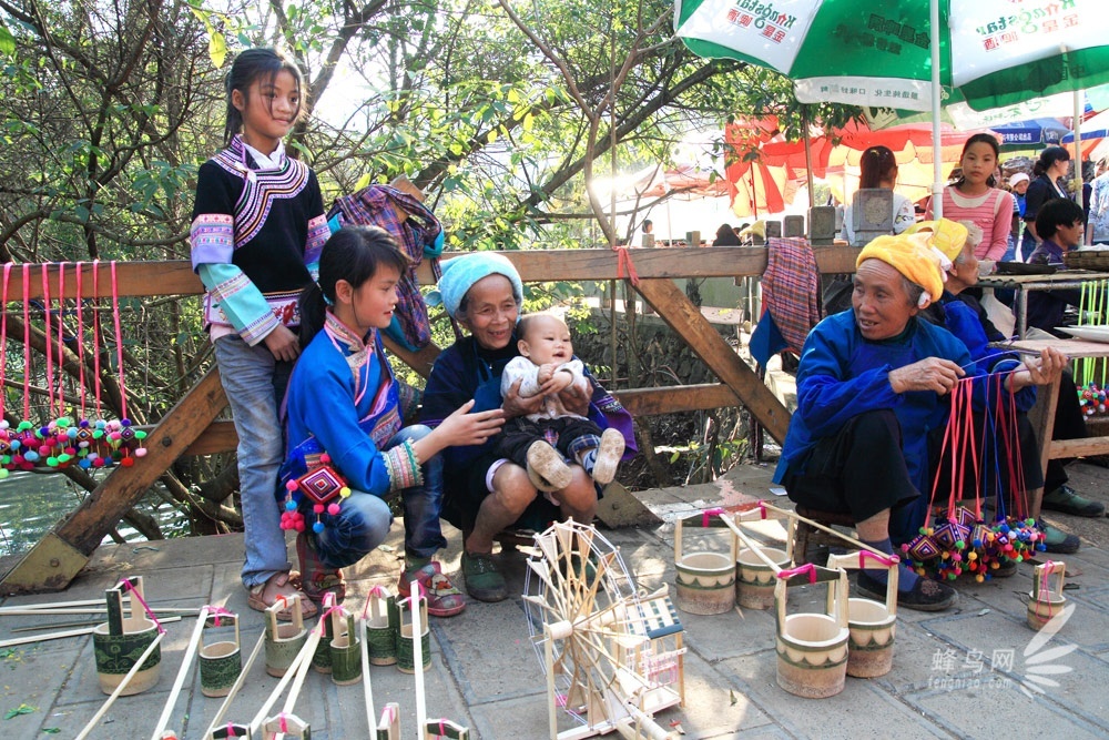 2013罗平国际油菜花文化旅游节即将开幕