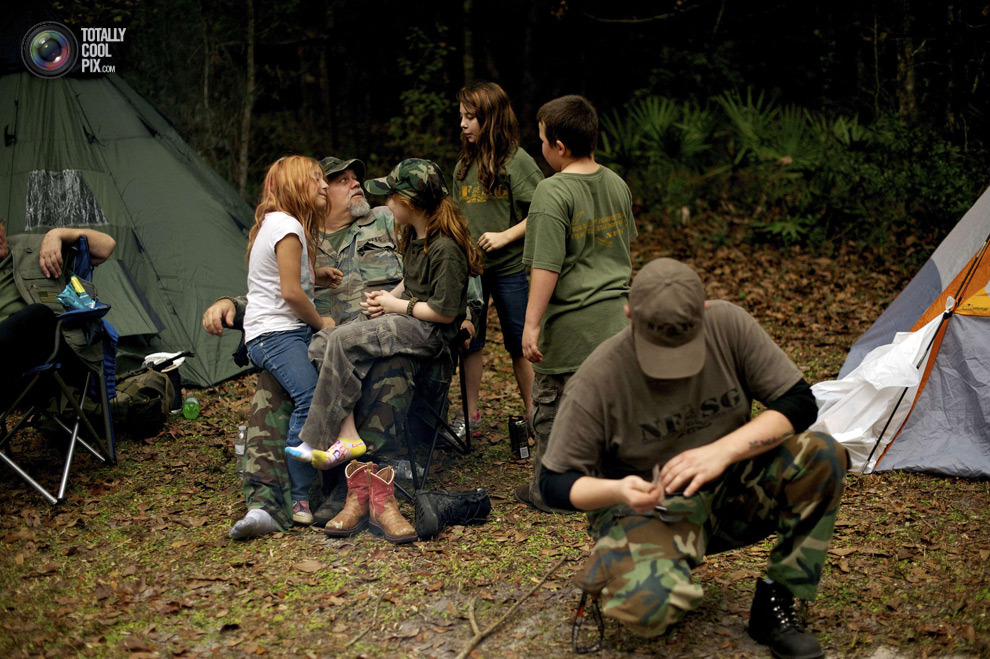 真枪实弹：美国儿童荒野生存训练实录