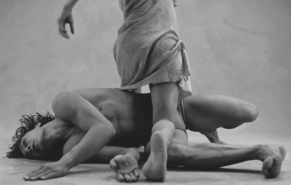 身体力学之美：人体摄影师拍芭蕾舞者