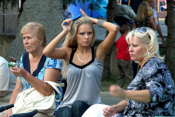 乌克兰美女成“灾” 全球10大美女城市居首