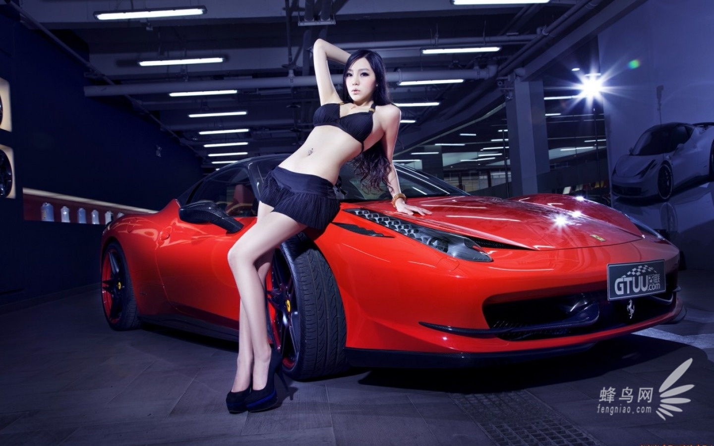 红与黑的诱惑 法拉利458与长腿美女的故事