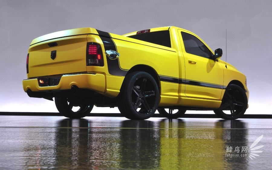 ĻƷ RAM 1500ʮر