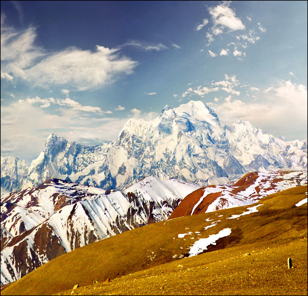 Склоны гималаев. Горы Гималаи. Гималаи высота. Высокогорный Тибет. Гималаи природа.