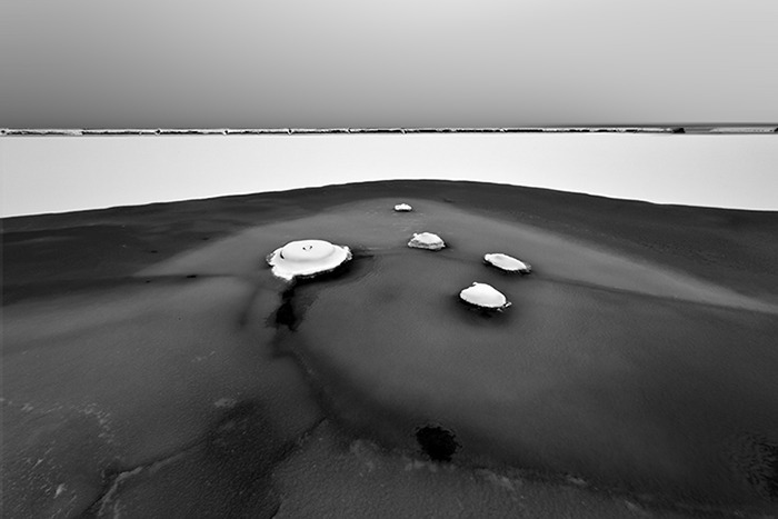 黑白视界：段岳衡眼中的安大略湖 