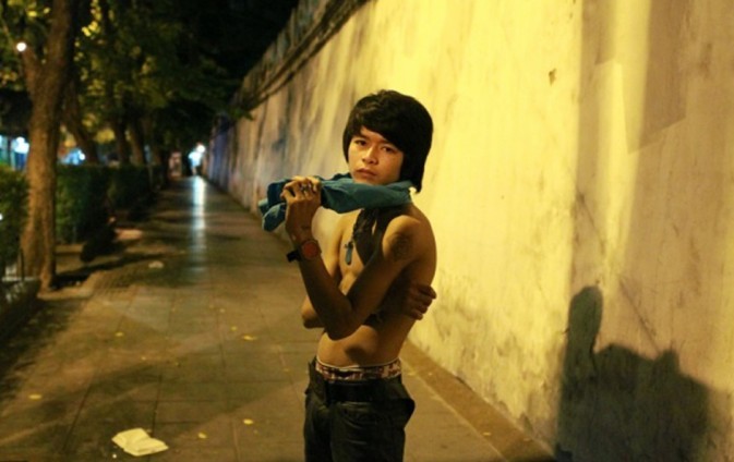 迷失的灵魂：泰国男童妓现状摄影纪实