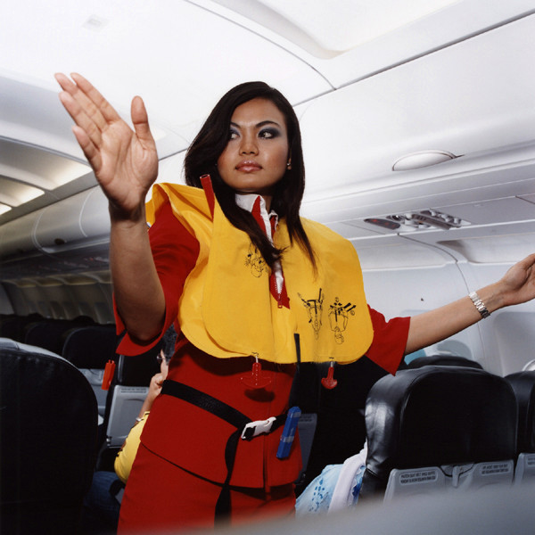 空中丽人 摄影师环球旅行拍摄各国空姐