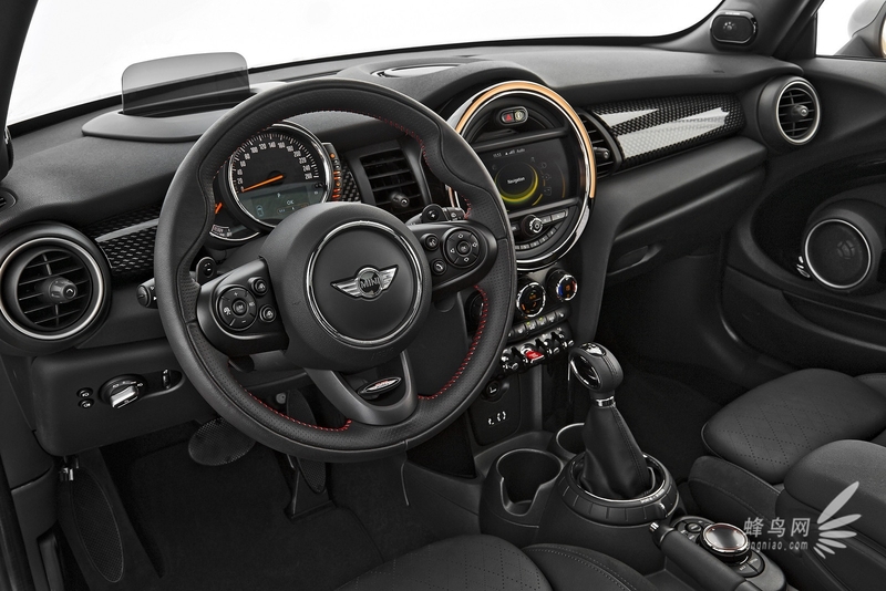 配2.0升增压发动机 全新MINI Cooper S发布