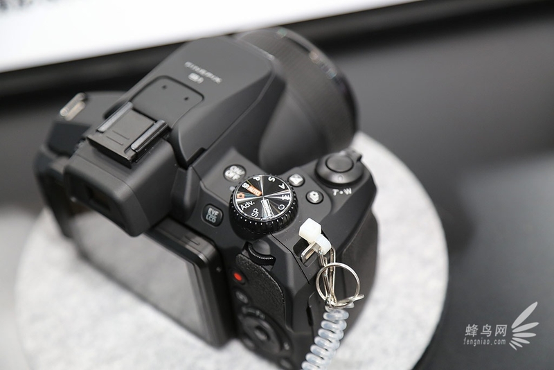 CP+2014：富士发布消费级数码相机S1