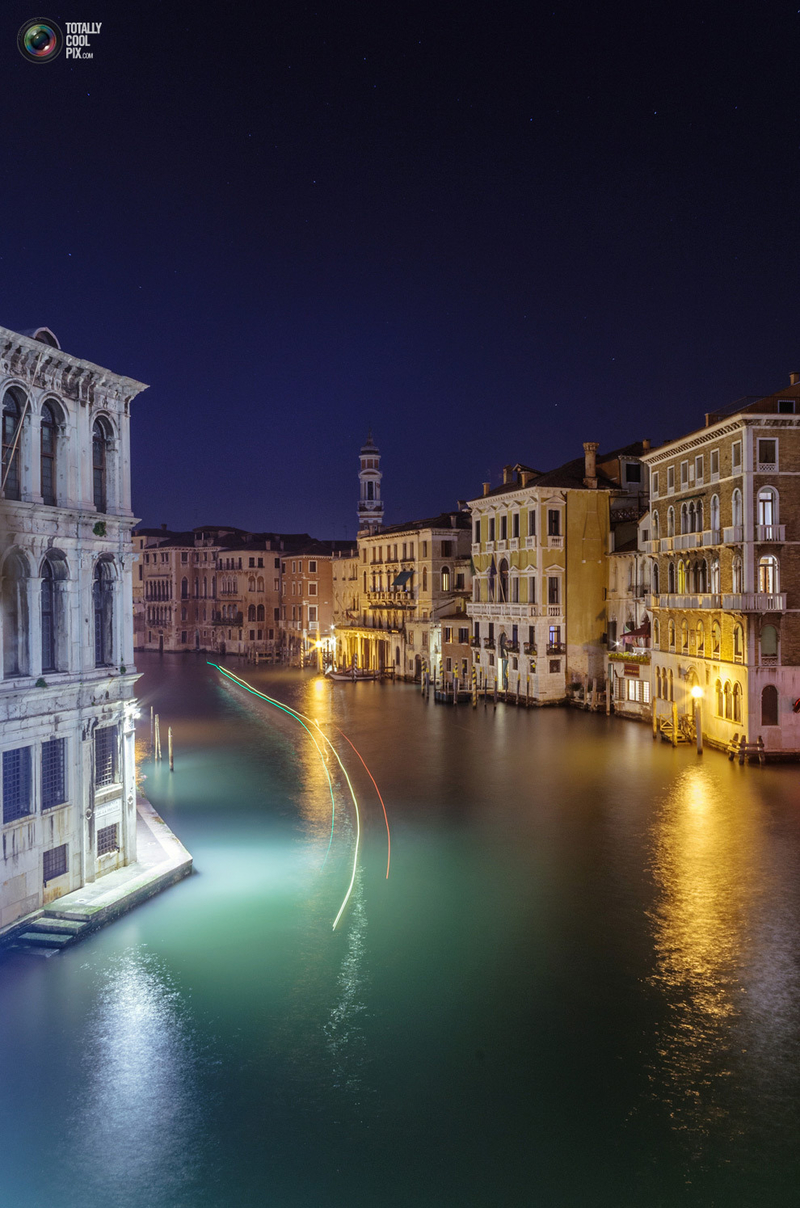 流动的光影 长曝光下的威尼斯之美