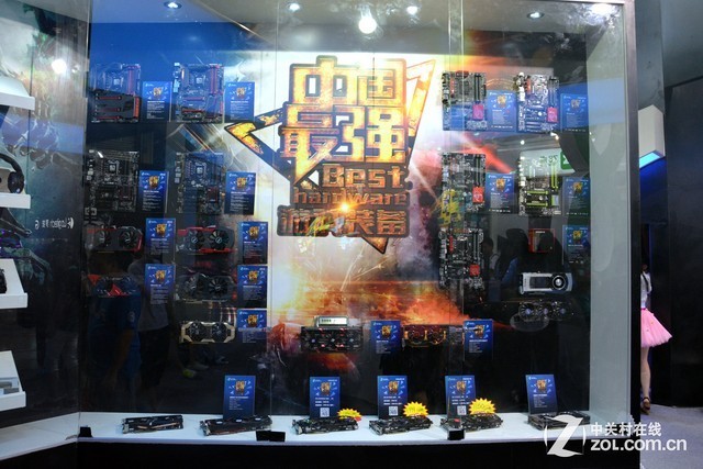 ZOLչ̨ ǿϷװChinaJoy