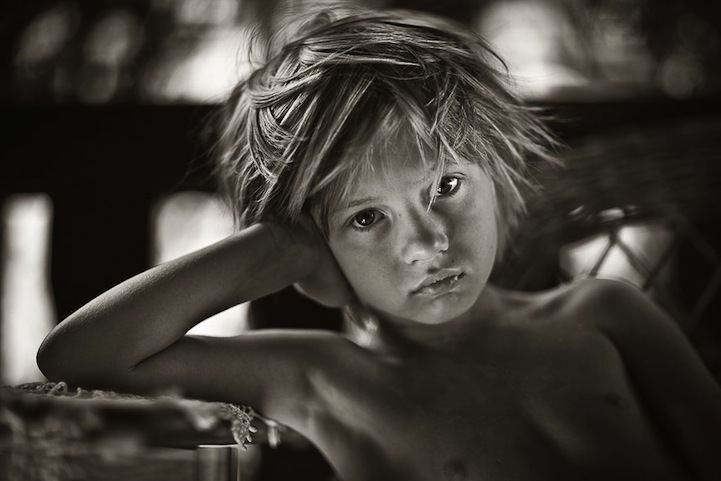农村娃的幸福夏日时光：波兰儿童摄影