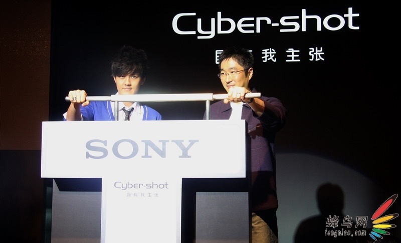 »Cyber-shot-T2 ֳ