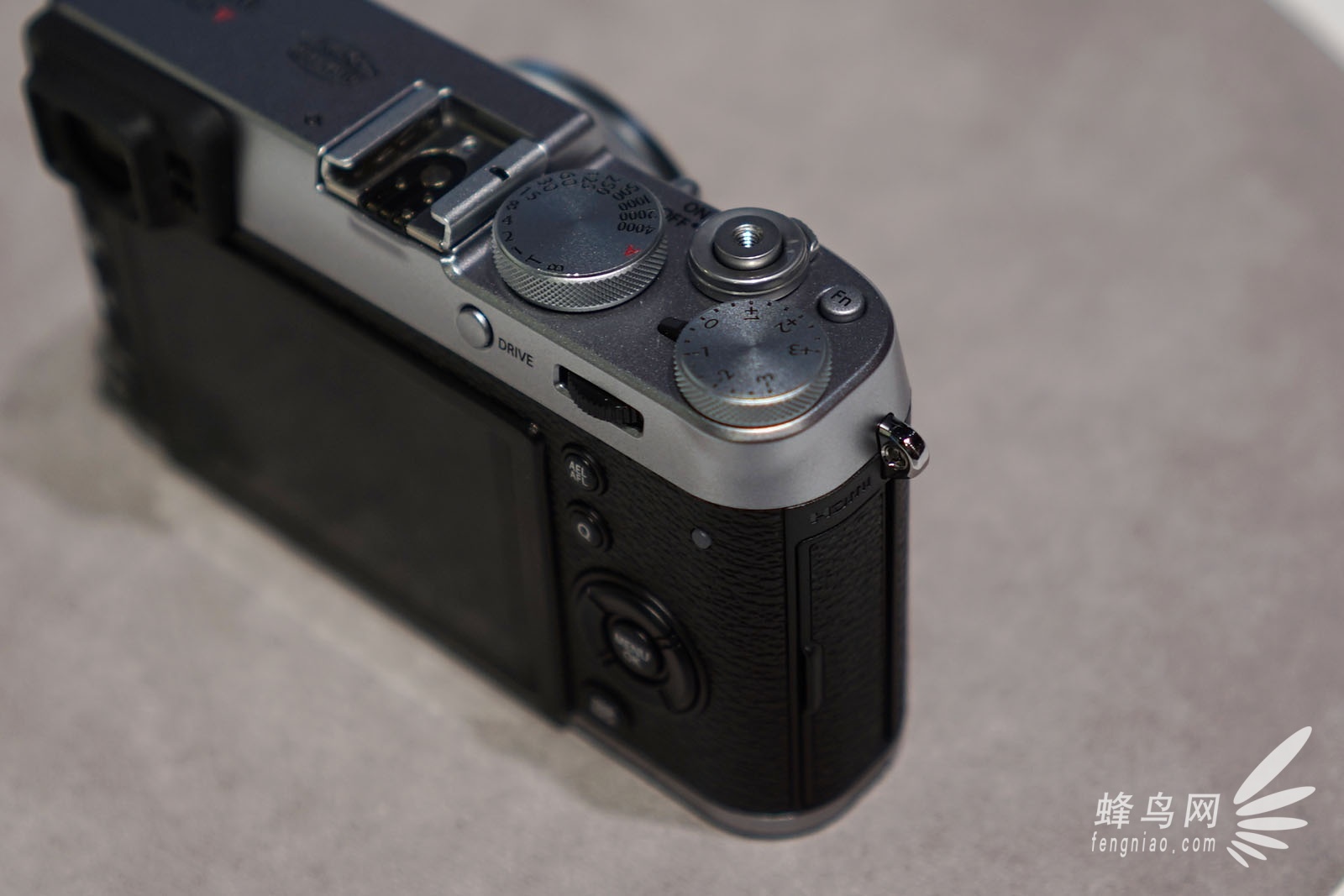 photokina2014:复古风富士X100T产品图赏