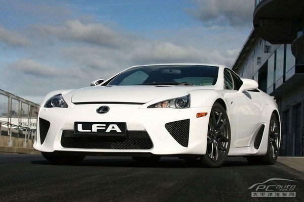 ˼Ҿ ׿˹LFA޳