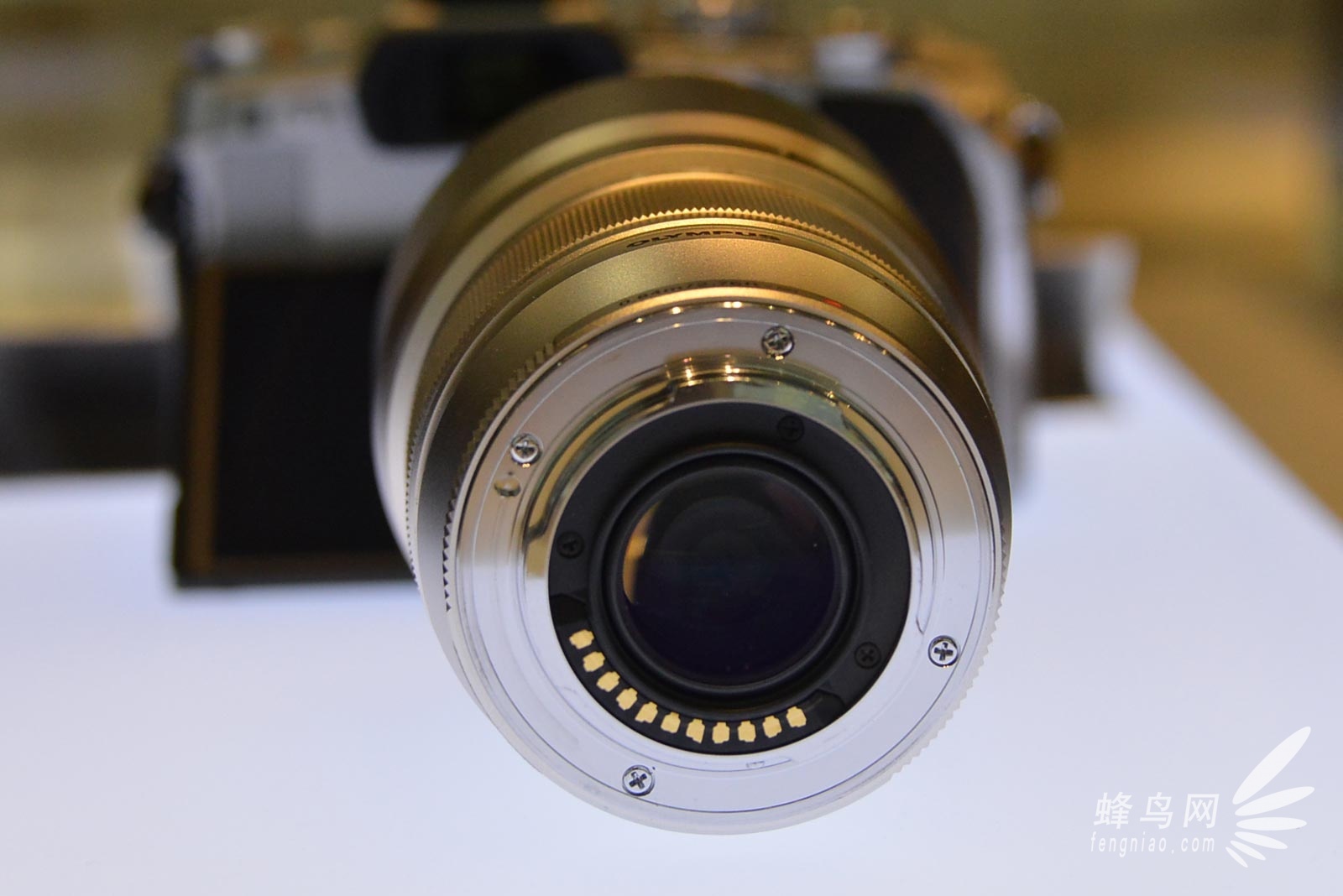 photokina2014:银色奥林巴斯E-M1登场