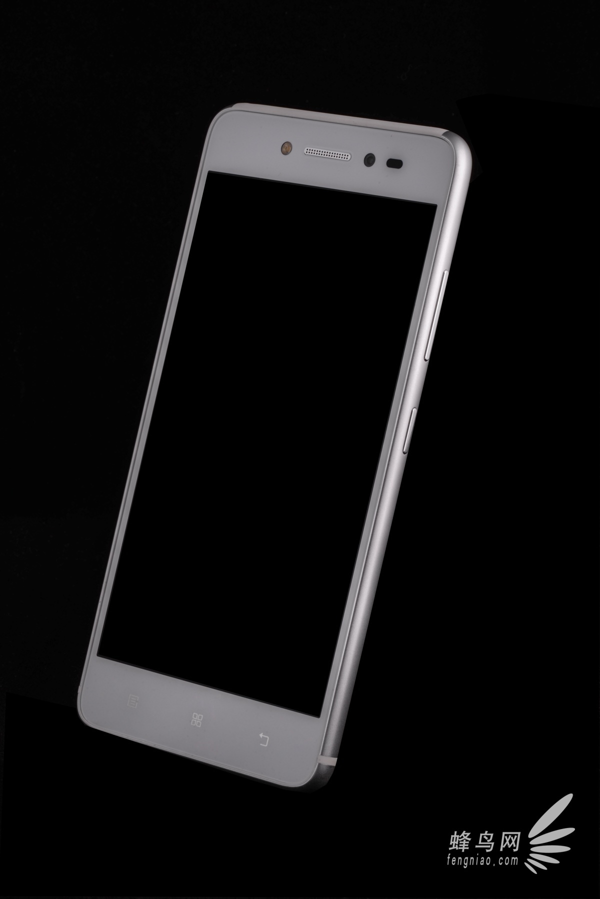 外观引争议 联想笋尖S90自拍手机图赏