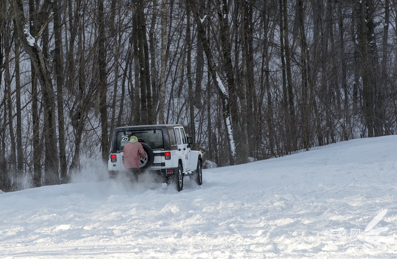 零下三十度无畏严寒 Jeep全新大切冰雪试驾