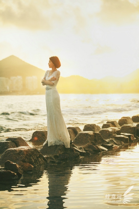 三亚婚纱：迷人的阳光沙滩 谱写浪漫恋曲