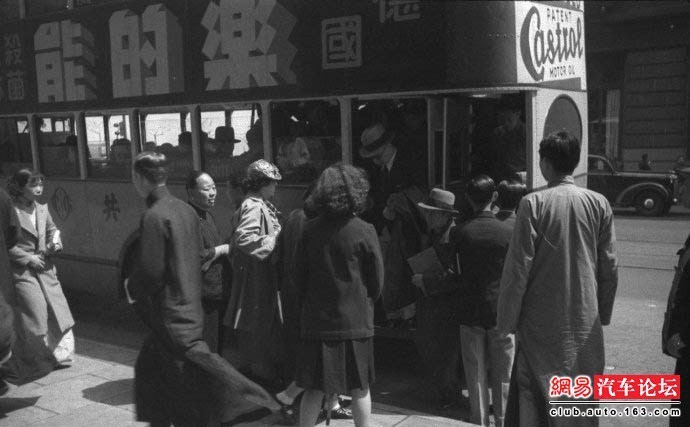 刹那即永恒 图看1940年前后上海的公共汽车