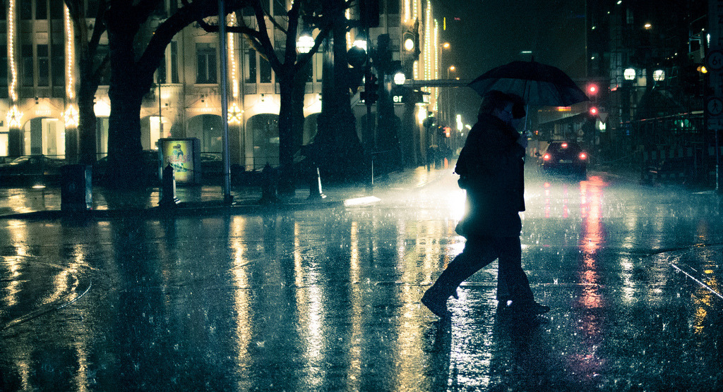 伞下的世界 在雨天拍下不一样的美妙光景