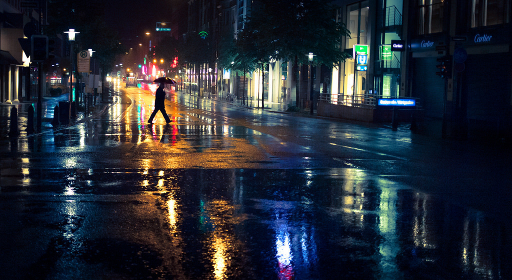 伞下的世界 在雨天拍下不一样的美妙光景