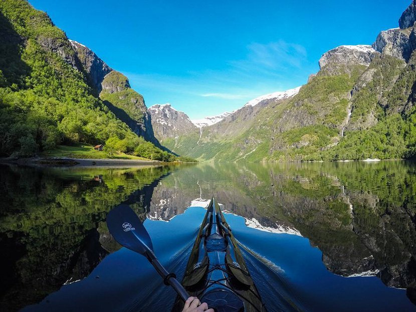 宁静致远 摄影师历时3年拍独木舟上的挪威