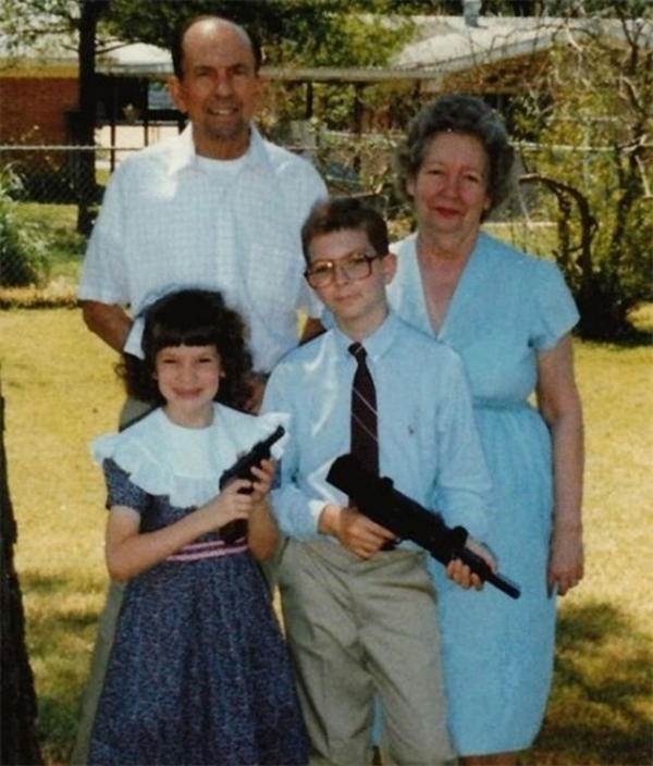 重温老照片 英国80年代雷人的家庭旧照