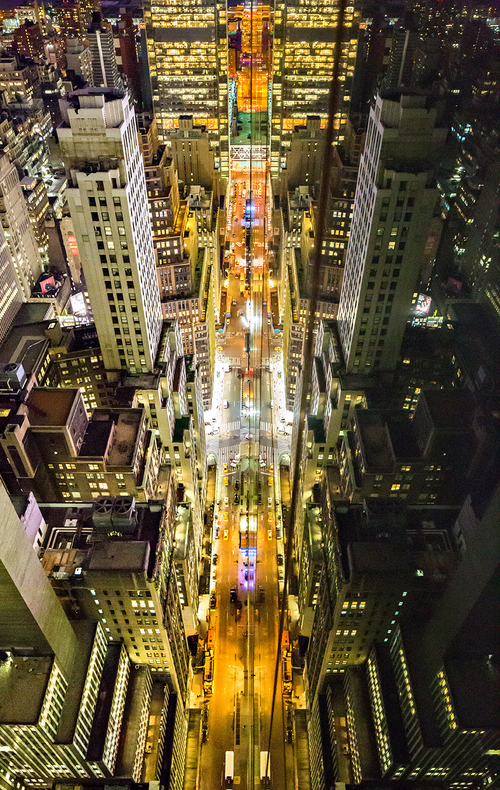天空视角 摩天大楼俯瞰对称纽约的思考