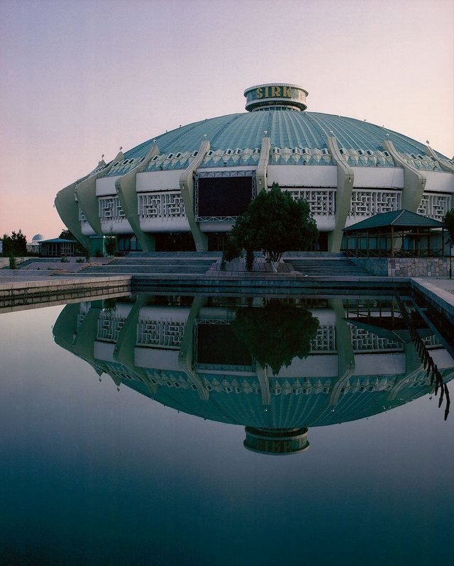 奇妙的建筑影像 前苏联极具未来感的建筑摄影作品
