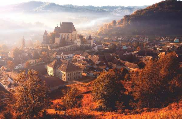 梦幻王国童话的世界 史诗般的自然景区罗马尼亚
