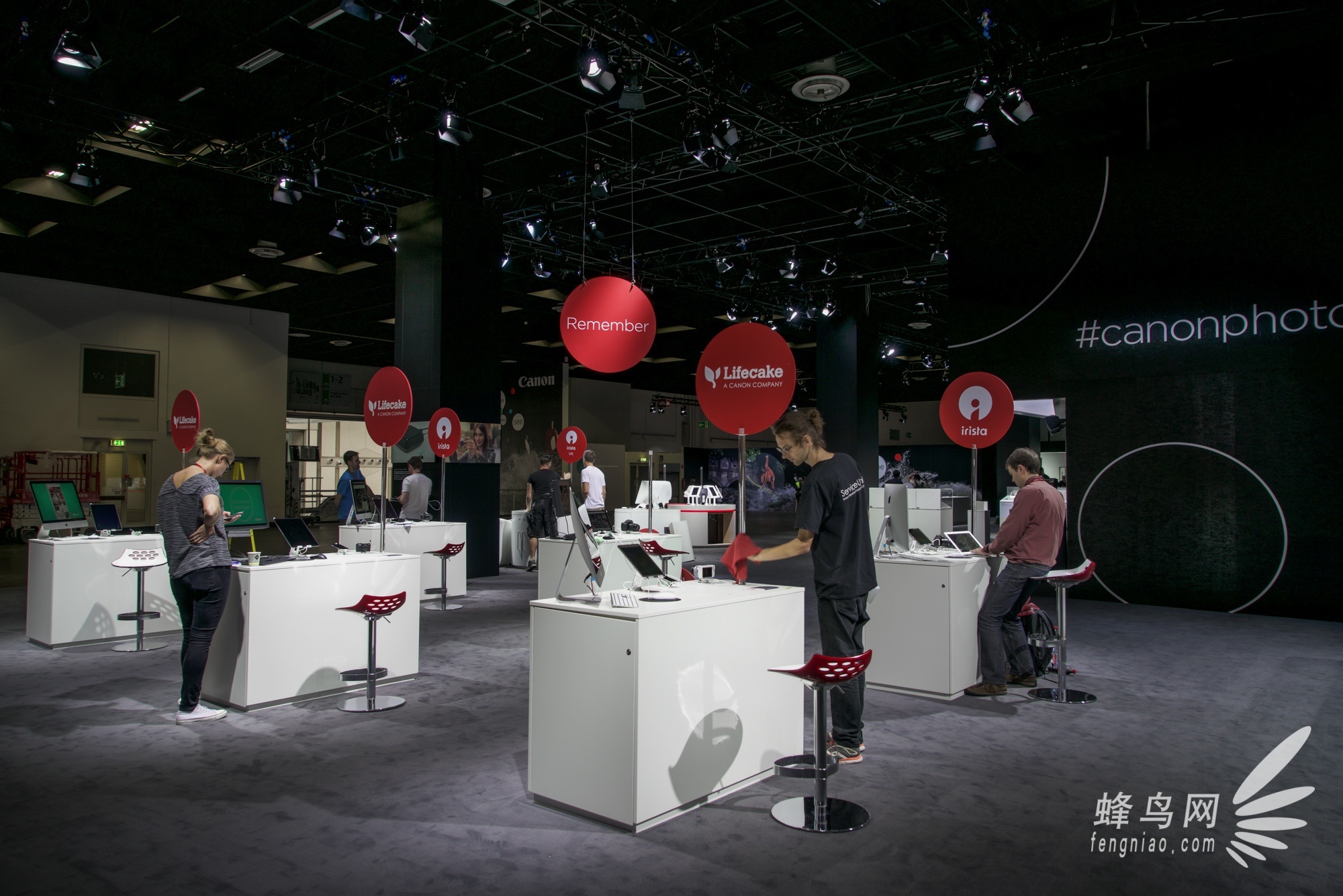 5D4领衔众多新品 佳能展台现场报道