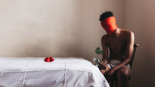 内心抑郁的南非摄影师 以摄影诠释心理疾病
