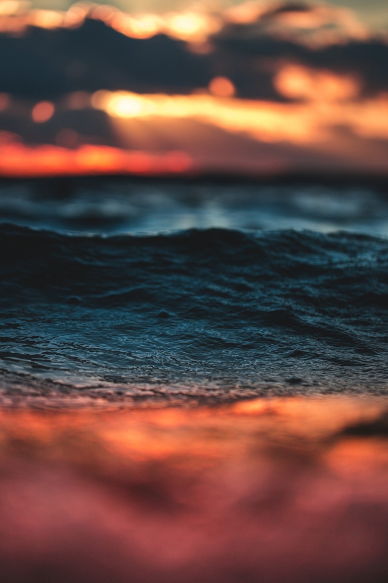 大海与夕阳构成的绝美画面 感受自然之壮阔