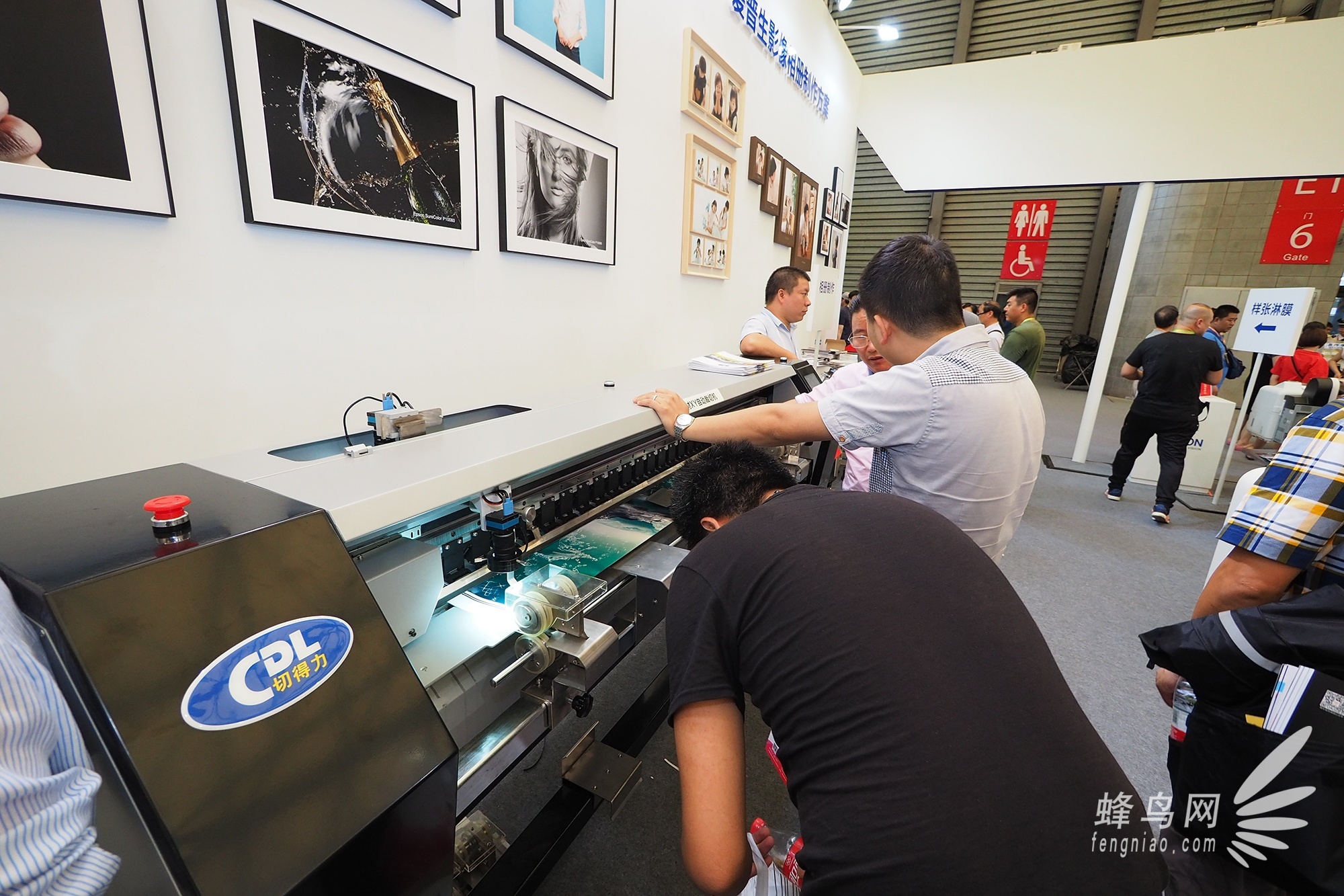 P&I2016：爱普生展台超大幅面打印机展示